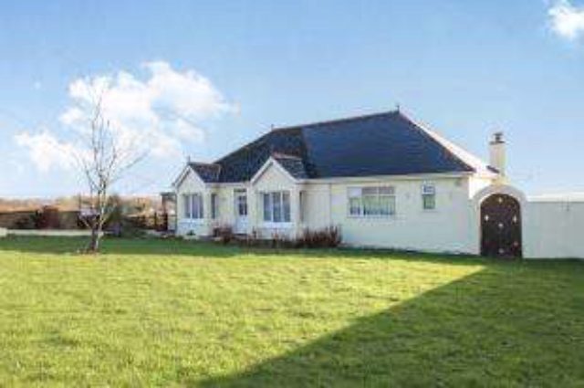 Image of 3 bedroom Bungalow for sale in St. Anns Chapel Gunnislake PL18 at Gunnislake Cornwall St Ann
